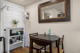 Eagle Nest Retreat - Modern Studio in Eagle - Eagle - 4