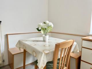 70 m2 Apartment in Classy Area - Viena - 5