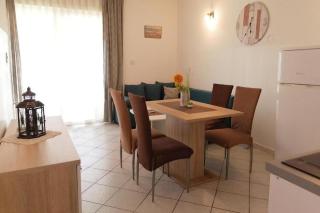 Apartments by the sea Pirovac, Sibenik - 24368 - Pirovac - 2