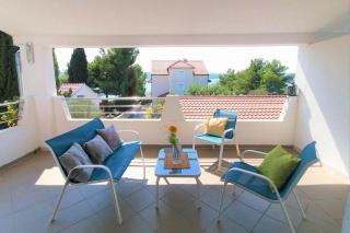 Apartments by the sea Pirovac, Sibenik - 24368 - Pirovac - 1