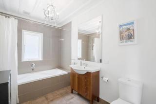 The Villa on Anglesea - 2