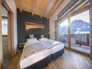 Chalet in Neukirchen with Ski-In Access - Neukirchen am Großvenediger - 5