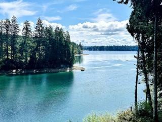 Waterfront Escape - Dock, Hot Tub, Theater - Grapeview - 0