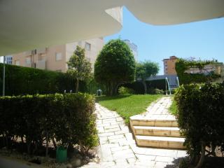 Apartamento familiar con piscina - 6 pers. - ES-314-33 - 6