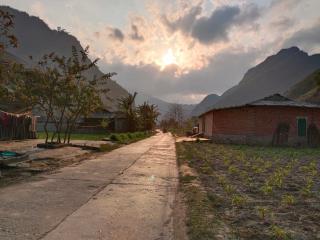 Duong Thuong - Eco House - Làng Cac - 9