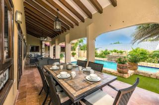 3BR Villa Serene Grace with Private Pool by Bocobay - Oranjestad - 9