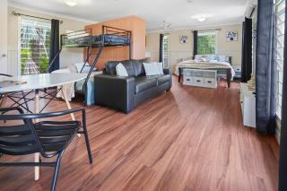 Emerald Lux Apartments 2 - 7