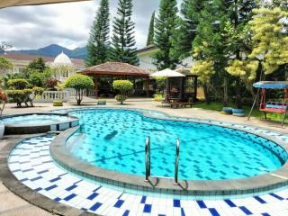 Rizen Premiere Hotel - Puncak - 5