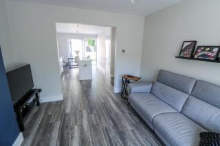 Waterview House - Newport - 6