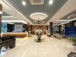 NARITA Classic Hotel - Surabaya - 1