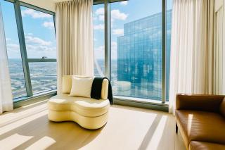 Skyline Executive 2BR Suite Level 66 Corporate-Ready Next to Ritz - Melbourne - 8