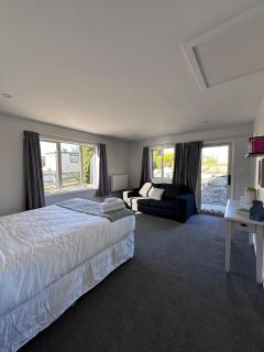 Self-Contained Wanaka GuestHouse - Wanaka - 2