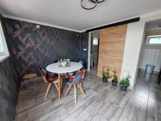 Laurus Vendéghàz - 1