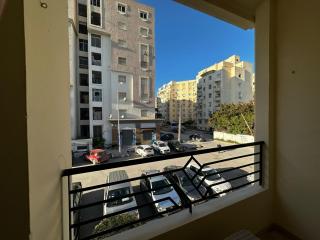 Spacious Apartment Perfect for Families and Guests - Tunis - 2