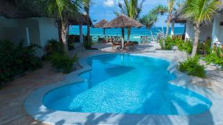 Zamu Beach Hotel - 9