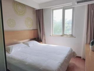 GreenTree Inn Xuzhou Ruojia Express Hotel - Xuzhou - 1