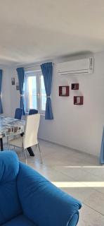 Family and pet friendly apartment Frankopan Croatia - Šmrika - 4