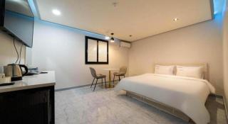 Chuncheon World Hotel - 2