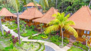 Dani Beach Villa - Beachfront Villas in Penuktukan - 5