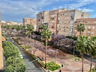 Piso soleado en centro Almeria - Almería - 8