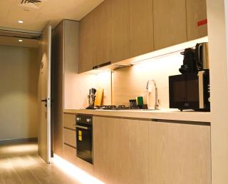 Casa Royale Vacation Home - JVC - 3