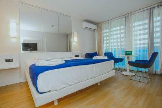 Room number 2018 - Batoemi - 4