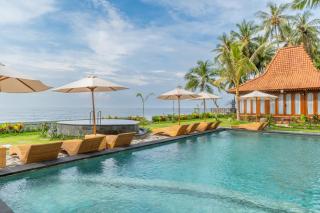 Dani Beach Villa - Beachfront Villas in Penuktukan - Gretek - 7