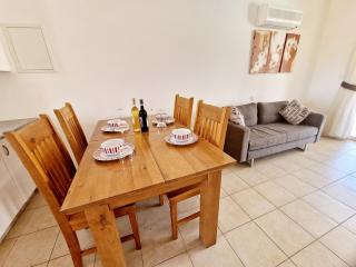 First floor apartment overlooking pool - Pafos - 5