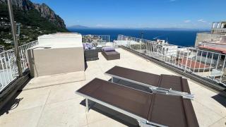 Rooftop Luxury Suite by CapriRooms - Capri - 5