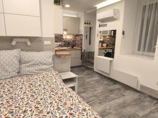 Little Pest Nest - Budapest - 5