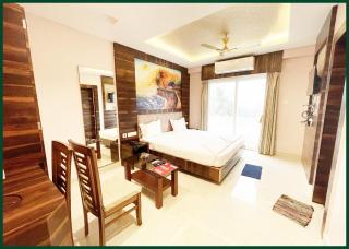 All BALCONY Rooms HOTEL # R # R Puri, Near Sea Beach and Jagannath Temple , Fully Air Conditioning Rooms, Restaurant- Lift and Parking Facilities - - A Luxuary Hotel In Puri - Puri - 3