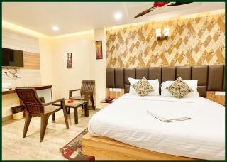HOTEL Y S V I Near Sea Beach And Jagannath Temple - Free Wifi- Lift and Parking Facilities - Fully Air Conditioning Room & Luxuary Rooms - A Top Rated Hotel In Puri - Puri - 4