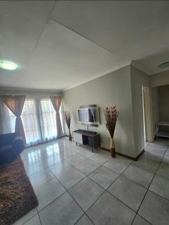 Apartment at Nooitgedacht - Trichardt - 8