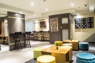 Florence Mc Kinley Spacious 2 Bedroom, 2 balcony nr Mall, T3 airport - Manila - 1