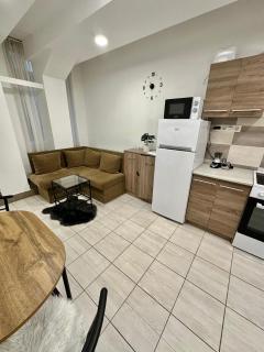 Studio X Apartman - Pécs - 6