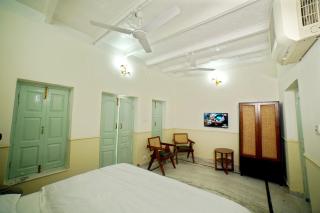 Shree Krishna Bhakti Ashram - Vrindāvan - 6