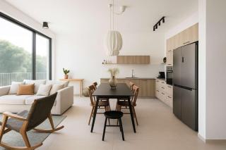 Seaside Retreat 2BR with Terrace TLV By SweetyGuest - 1