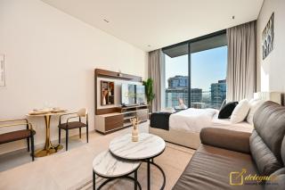 Modern Studio in Arjan by Deleguest - 0