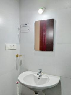 Cozy Furnished apartment in Kochi - Ernakulam - 4
