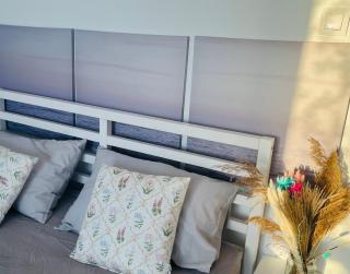 Valeria & Yvonne Toroni - 7