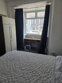 Simple Room Centre Swansea Shared facility - Swansea - 9