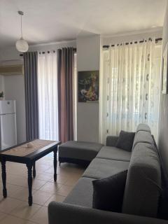Luari Apartment - Sarandë - 0