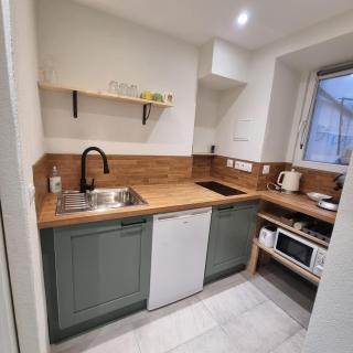 Spacious studio full of charm, recently updated - Nizza - 6