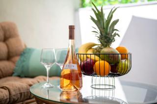 Studio with Patio - 3 min Walk to Beach - Diamond 2 - 1