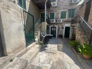 Prime Location - City Center 1BDR Apartment - Split - 0