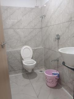 Hotel BK Palace AC Rooms - Vadodara - 5