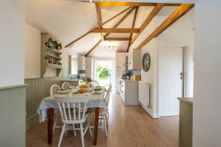 East Green Farm Cottages - The Old Stables - Saxmundham - 4