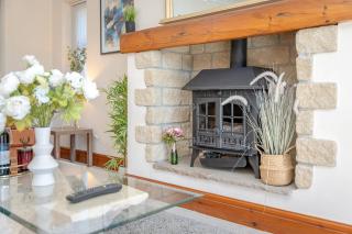 Pendle View Gatehouse Lakeside Stay - Pendleton - 5
