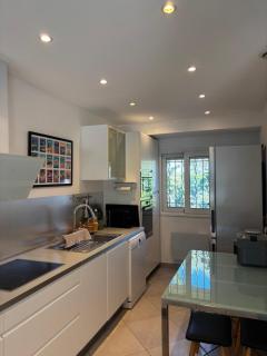 Maison Antibes avec jardin privatif, 4 chambres, calme dans résidence avec piscine - Antibes - 7