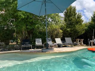 Rez-de-villa - piscine chauffée & jardin- salon avec canapé lit, cuisine et 2 chambres - Mougins - 7